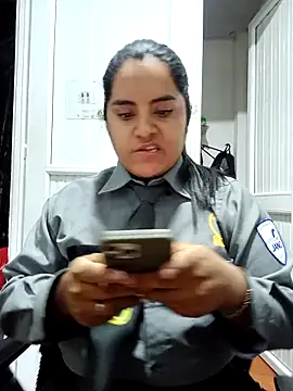 Snapshot of Isabel_3 chatting on February 27, 2026, 4:01 am Isabel 3 online show from February 27, 2026, 4:01 am