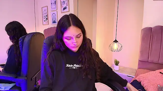 Snapshot of Hanabie_ chatting on February 1, 2026, 3:16 am Hanabie online show from February 1, 2026, 3:16 am