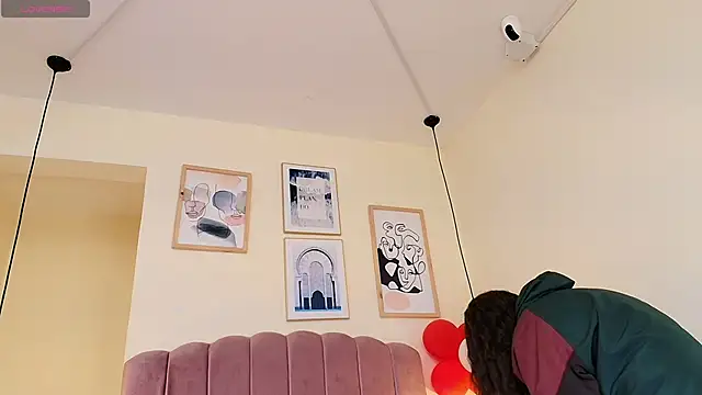 Snapshot of Hanabie_ chatting on February 24, 2026, 3:15 am Hanabie online show from February 24, 2026, 3:15 am