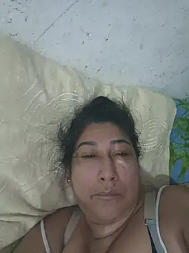 Snapshot of PatriciaGrajales chatting on June 22, 2026, 1:40 am PatriciaGrajales online show from June 22, 2026, 1:40 am