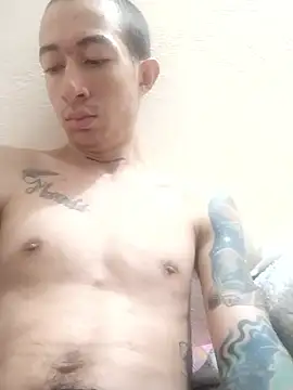 Snapshot of ksgr1305 chatting on January 8, 2026, 11:07 pm ksgr1305 online show from January 8, 2026, 11:07 pm