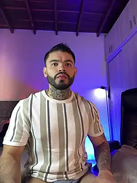 Snapshot of thiago_ferrari_ chatting on March 25, 2026, 8:59 pm thiago ferrari online show from March 25, 2026, 8:59 pm