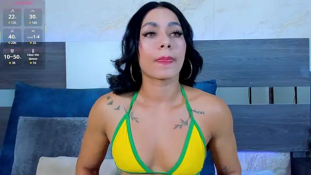 Snapshot of suzan_jane chatting on March 29, 2026, 12:10 am suzan jane online show from March 29, 2026, 12:10 am