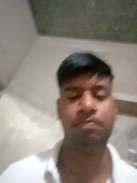 Snapshot of rocky_king021 chatting on March 11, 2026, 2:50 am rocky king021 online show from March 11, 2026, 2:50 am