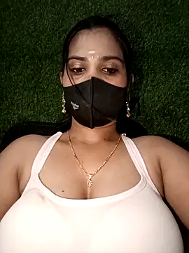 Snapshot of Nithyatamil chatting on February 10, 2026, 5:17 pm Nithyatamil online show from February 10, 2026, 5:17 pm