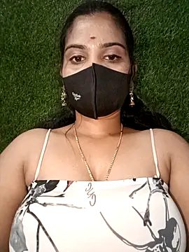 Snapshot of Nithyatamil chatting on March 3, 2026, 5:08 pm Nithyatamil online show from March 3, 2026, 5:08 pm