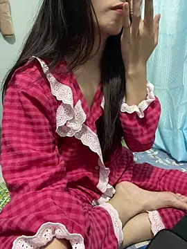 Snapshot of berry_alma06 chatting on January 17, 2026, 2:11 pm berry alma06 online show from January 17, 2026, 2:11 pm