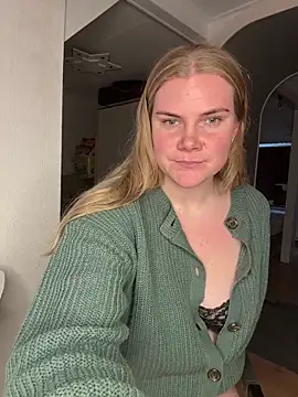 Snapshot of SexyBlondJoanna chatting on January 19, 2026, 10:19 am SexyBlondJoanna online show from January 19, 2026, 10:19 am