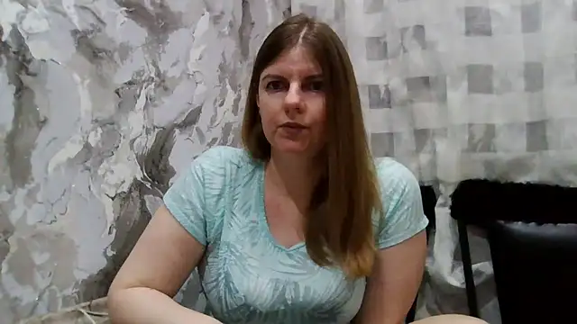 Snapshot of DarkRose0104 chatting on February 19, 2026, 6:59 pm DarkRose0104 online show from February 19, 2026, 6:59 pm