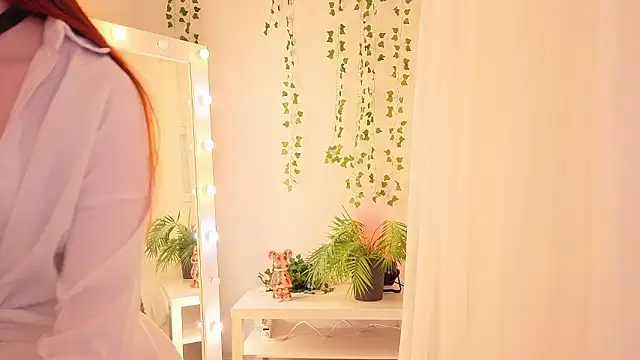 Snapshot of GraceYork chatting on February 4, 2026, 2:01 pm GraceYork online show from February 4, 2026, 2:01 pm