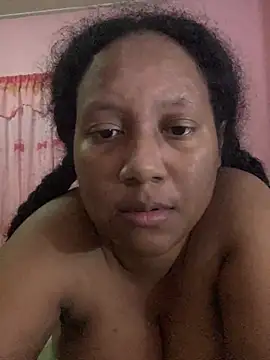 Snapshot of Eirondra_valeen chatting on June 27, 2026, 4:50 am Eirondra valeen online show from June 27, 2026, 4:50 am