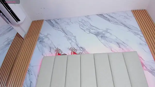 emily nova  online show from March 8, 2026, 11:58 am