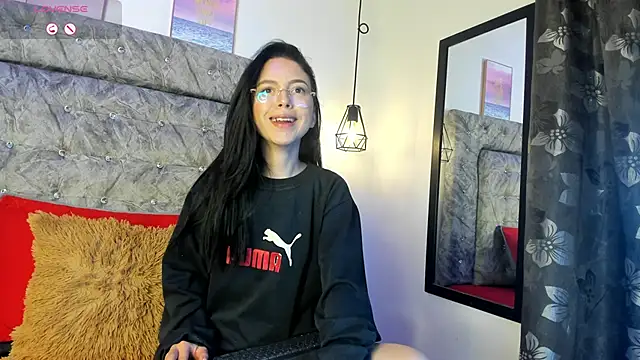 Snapshot of Natalye_23 chatting on February 27, 2026, 2:55 am Natalye 23 online show from February 27, 2026, 2:55 am