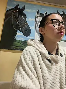 Snapshot of Shayla--broos chatting on February 21, 2026, 8:43 pm Shayla--broos online show from February 21, 2026, 8:43 pm