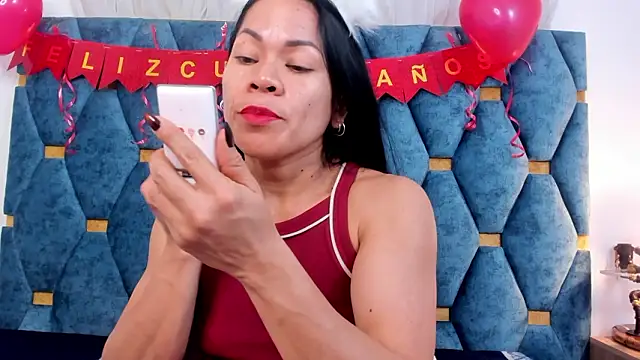 Snapshot of Michel_fitnes chatting on February 24, 2026, 11:19 am Michel fitnes online show from February 24, 2026, 11:19 am