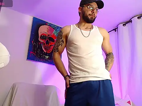 Axel Stton online show from April 22, 2026, 4:04 am