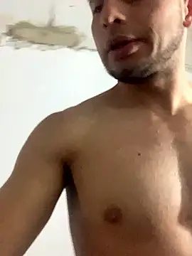 Snapshot of xr3219 chatting on January 9, 2026, 11:39 pm xr3219 online show from January 9, 2026, 11:39 pm