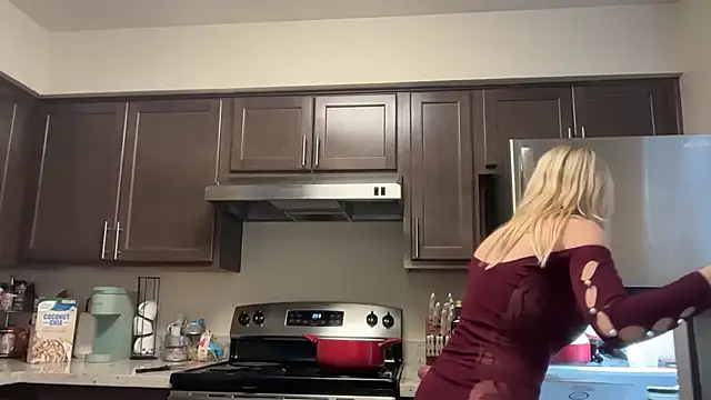 Snapshot of blondebunny999_999 chatting on February 20, 2026, 9:59 pm blondebunny999 999 online show from February 20, 2026, 9:59 pm