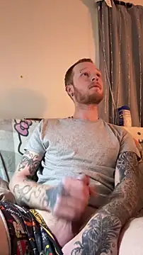 Snapshot of LiamGrayson_Mrifyourenast chatting on January 15, 2026, 3:11 am LiamGrayson Mrifyourenast online show from January 15, 2026, 3:11 am