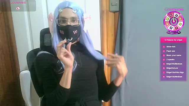 Snapshot of Frankie_boygirl chatting on February 28, 2026, 9:27 pm Frankie boygirl online show from February 28, 2026, 9:27 pm