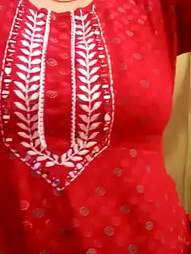 Snapshot of sexy_Mal7 chatting on February 5, 2026, 4:17 am sexy Mal7 online show from February 5, 2026, 4:17 am