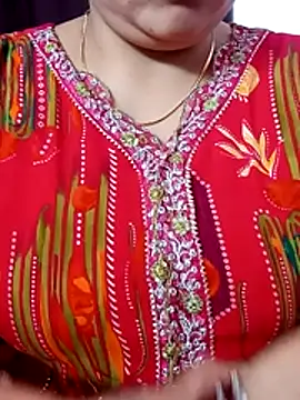 Snapshot of sexy_Mal7 chatting on February 6, 2026, 5:01 am sexy Mal7 online show from February 6, 2026, 5:01 am