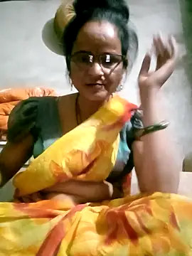 Snapshot of kiiuu_sexe chatting on February 15, 2026, 7:51 am kiiuu sexe online show from February 15, 2026, 7:51 am