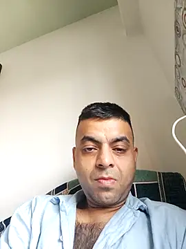 ashleellaunda7582 online show from May 6, 2026, 2:51 am