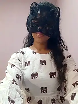 cutehotwife online show from March 27, 2026, 6:41 am