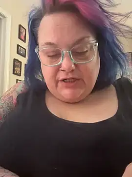 Snapshot of theUnihorniest chatting on March 24, 2026, 7:41 pm theUnihorniest online show from March 24, 2026, 7:41 pm