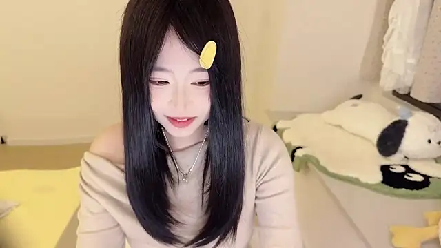 Snapshot of Onefiona chatting on February 3, 2026, 10:20 am Onefiona online show from February 3, 2026, 10:20 am