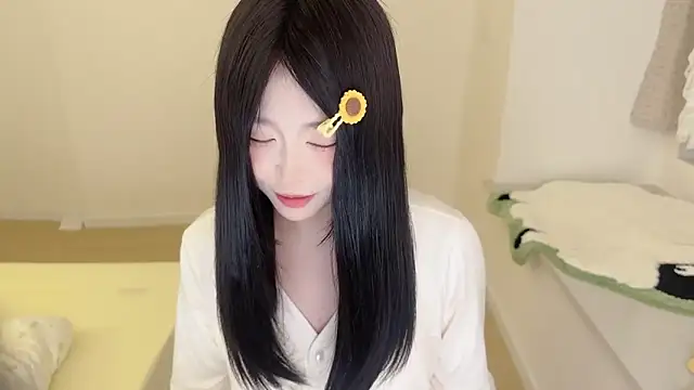 Snapshot of Onefiona chatting on February 12, 2026, 12:55 pm Onefiona online show from February 12, 2026, 12:55 pm