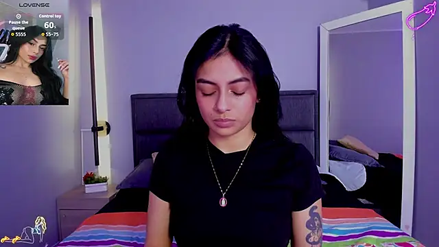 Snapshot of lilith_petit_ chatting on March 2, 2026, 1:18 pm lilith petit online show from March 2, 2026, 1:18 pm