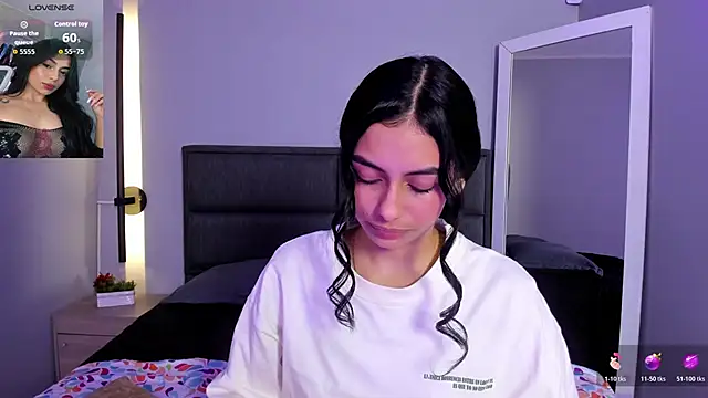 lilith petit  online show from March 16, 2026, 1:26 pm