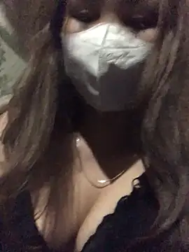 Snapshot of Mihu246 chatting on January 12, 2026, 2:11 pm Mihu246 online show from January 12, 2026, 2:11 pm