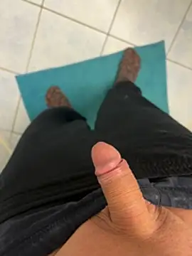 Snapshot of Hamsterdich chatting on February 5, 2026, 8:02 pm Hamsterdich online show from February 5, 2026, 8:02 pm