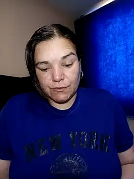 Snapshot of lee_hot chatting on February 5, 2026, 9:08 pm lee hot online show from February 5, 2026, 9:08 pm