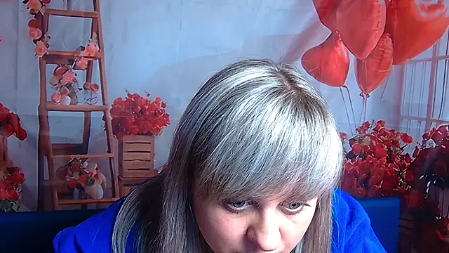 VeronicaSvitt online show from April 10, 2026, 12:43 pm