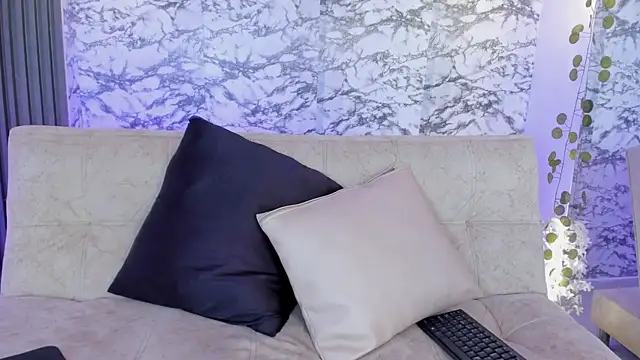 soffi joness23 online show from March 13, 2026, 7:09 pm