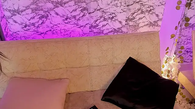 soffi joness23 online show from March 20, 2026, 7:30 pm