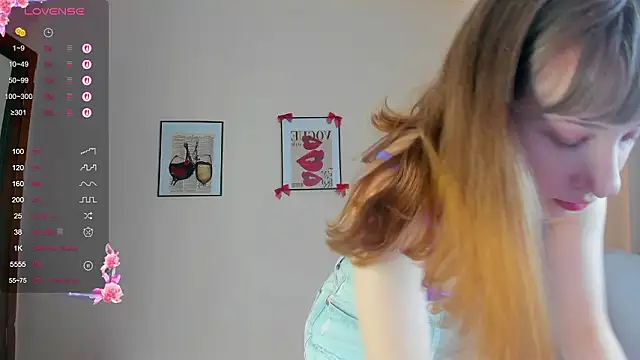 Snapshot of tracy_aw chatting on February 2, 2026, 7:51 am tracy aw online show from February 2, 2026, 7:51 am