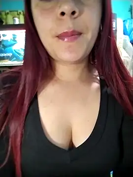 Snapshot of THALASSA_DIOSA chatting on April 9, 2026, 3:39 am THALASSA DIOSA online show from April 9, 2026, 3:39 am