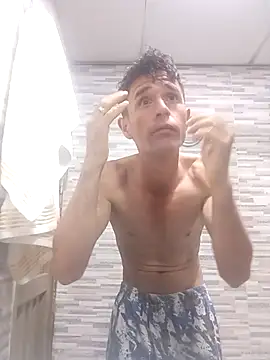 torvyHot online show from January 10, 2026, 9:41 pm