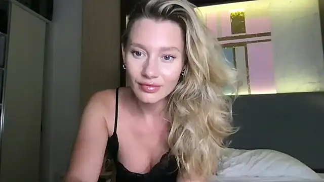 Snapshot of Stella_muse chatting on July 11, 2026, 2:09 pm Stella muse online show from July 11, 2026, 2:09 pm