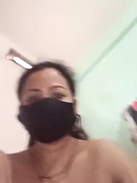 sexyqueen558 online show from June 22, 2026, 3:25 am