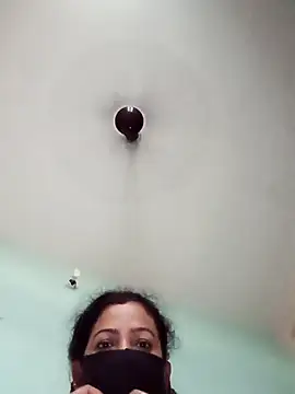 sexyqueen558 online show from July 6, 2026, 1:24 am