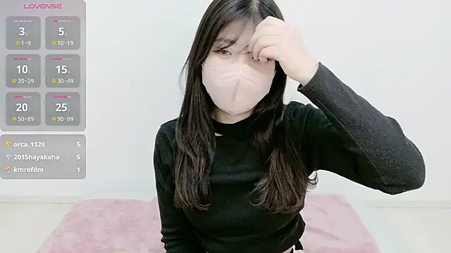 Snapshot of RIN_ch_00 chatting on February 9, 2026, 11:14 am RIN ch 00 online show from February 9, 2026, 11:14 am