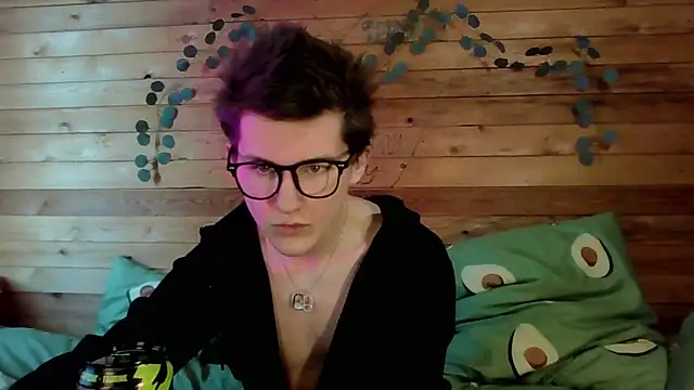 Snapshot of Sasha_bb21 chatting on February 5, 2026, 10:20 am Sasha bb21 online show from February 5, 2026, 10:20 am