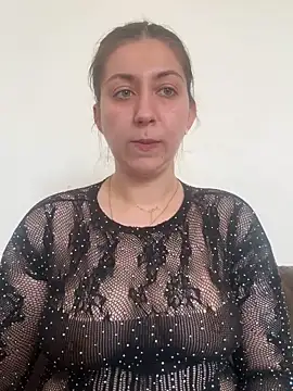 dalia0710 online show from March 13, 2026, 12:56 pm