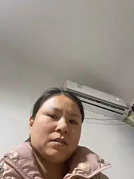 Snapshot of Sini-ii chatting on March 9, 2026, 7:12 am Sini-ii online show from March 9, 2026, 7:12 am